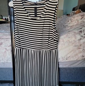 Daisy Fuentes black and white striped tank dress